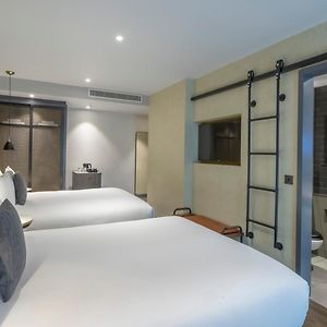 Clayton Hotel City Of London